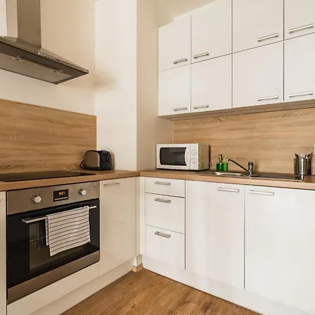 Charming & Cozy Ambiente Apartments Bratislava Exterior photo