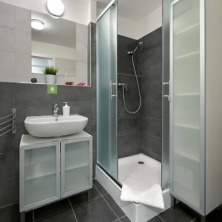 Charming & Cozy Ambiente Apartments Bratislava Exterior photo