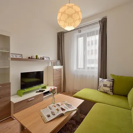 Charming & Cozy Ambiente Apartments Bratislava Exterior photo