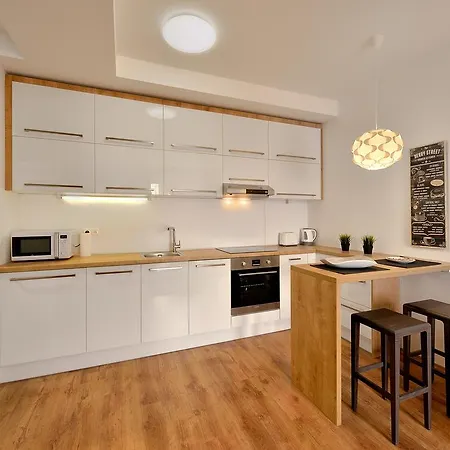 Charming & Cozy Ambiente Apartments Bratislava Exterior photo