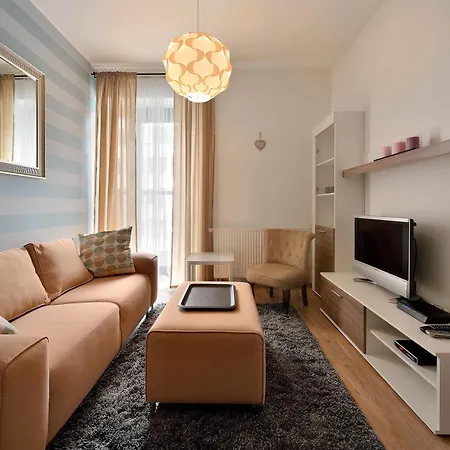 Charming & Cozy Ambiente Apartments Bratislava Exterior photo